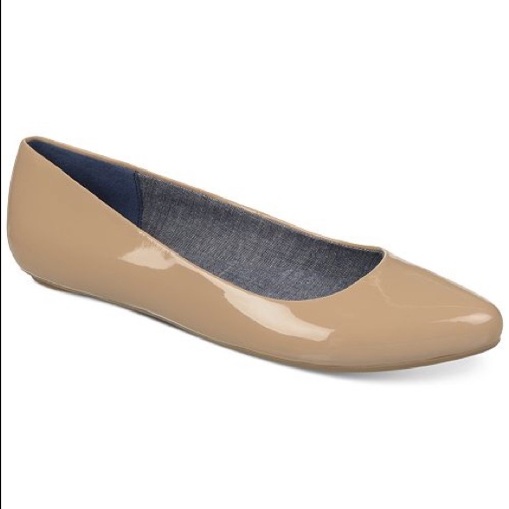 Dr. Scholl’s Nude Flats